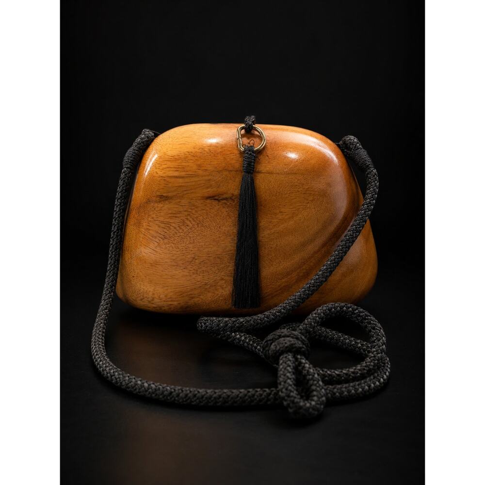 Timmy Woods Beverly Hills Vintage Wooden Dome Purse Handmade Philippines Art